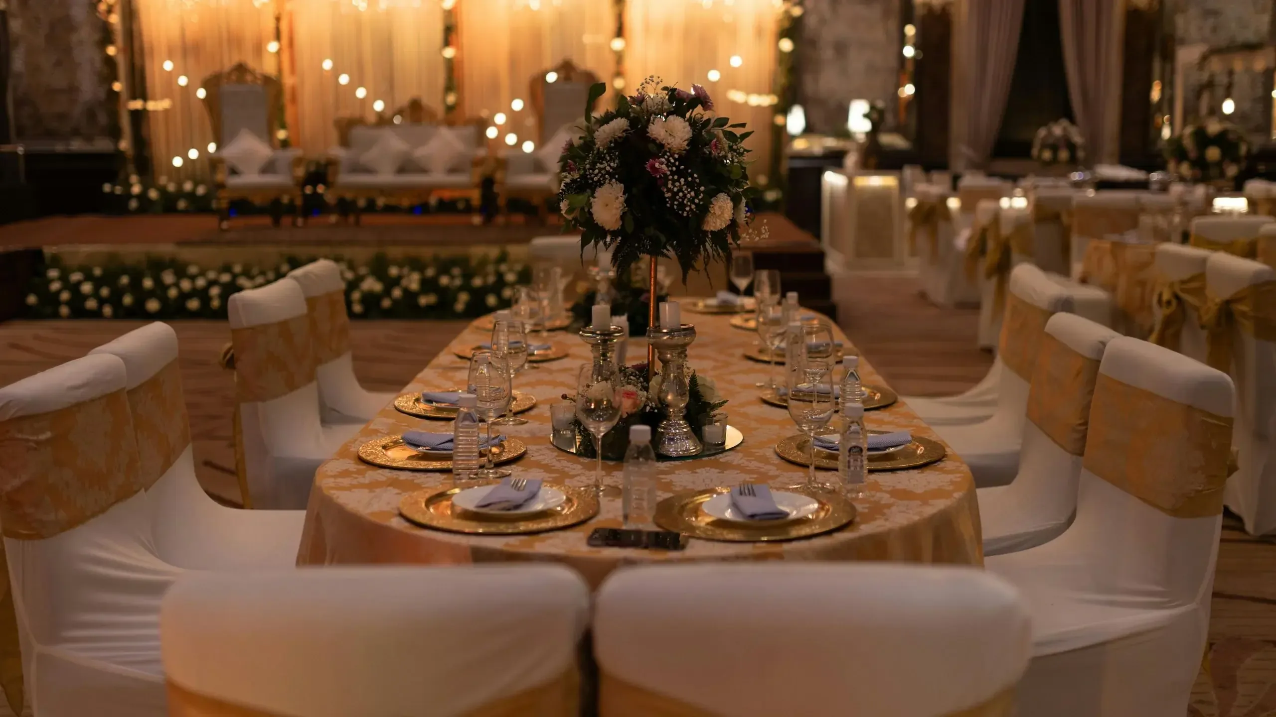 elegant table