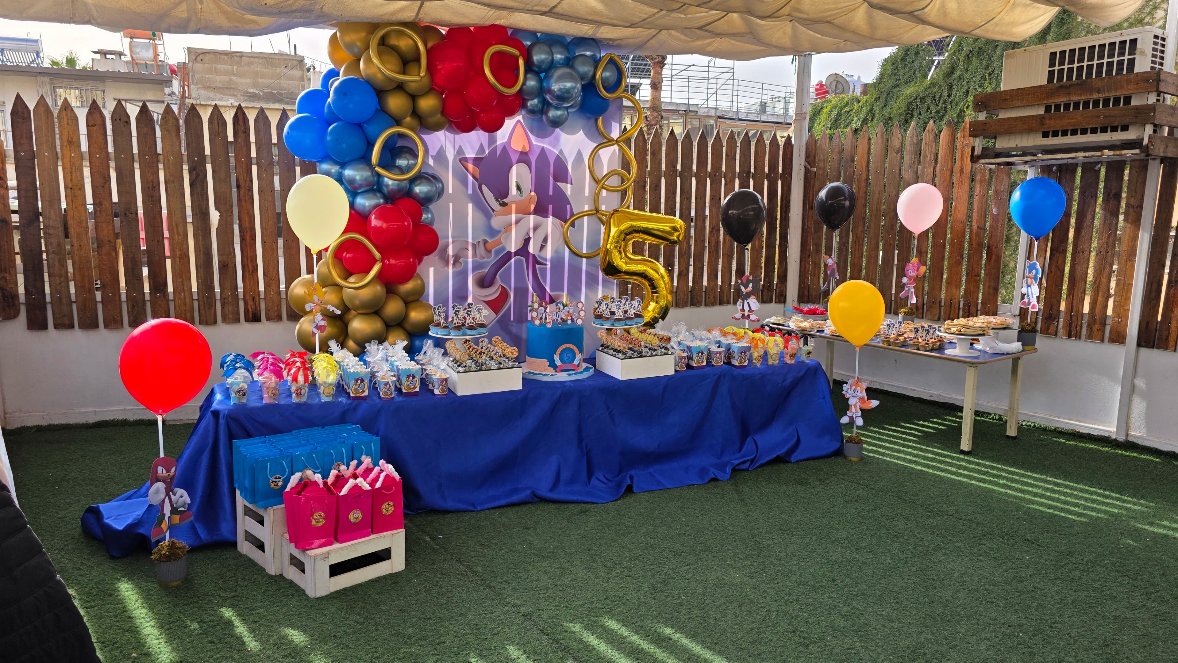 تنسيق أنيق لـعيد ميلاد لفعالية فاخرة في دمشق، سوريا مع وسيم الخرّاط